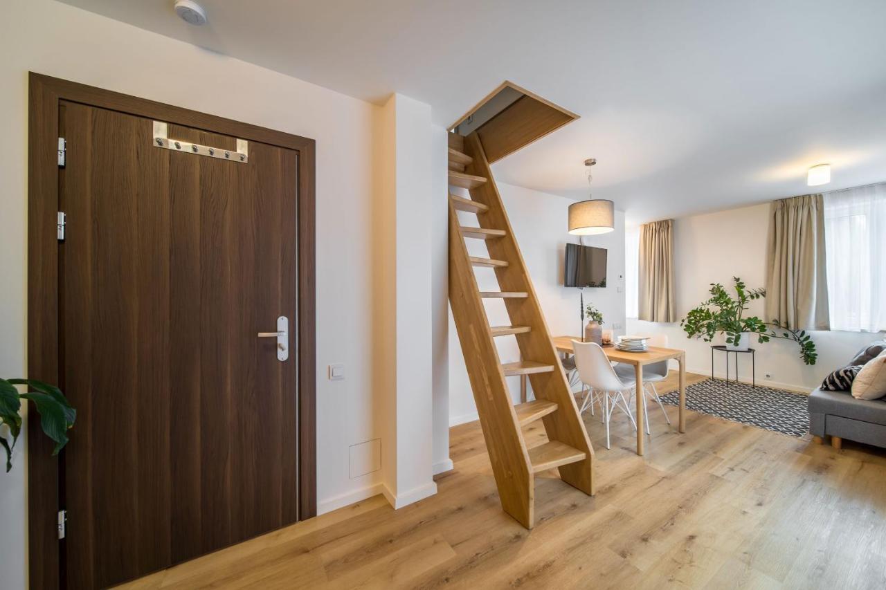 Rakosarna Suites & Apartments Шпиндлерув-Млин Экстерьер фото